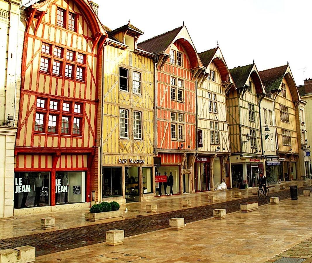 Appartement Cube Troyes Ngoại thất bức ảnh